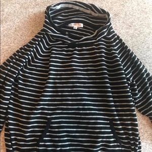 Amour vert black striped sweater